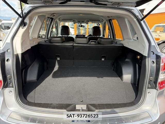 Subaru FORESTER 2013-03 8207575-18