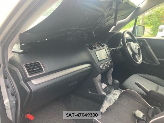 Subaru FORESTER 2017-09 8230080-9