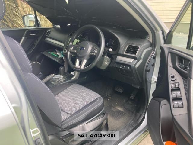 Subaru FORESTER 2017-09 8230080-13