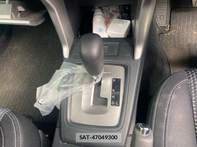 Subaru FORESTER 2017-09 8230080-16
