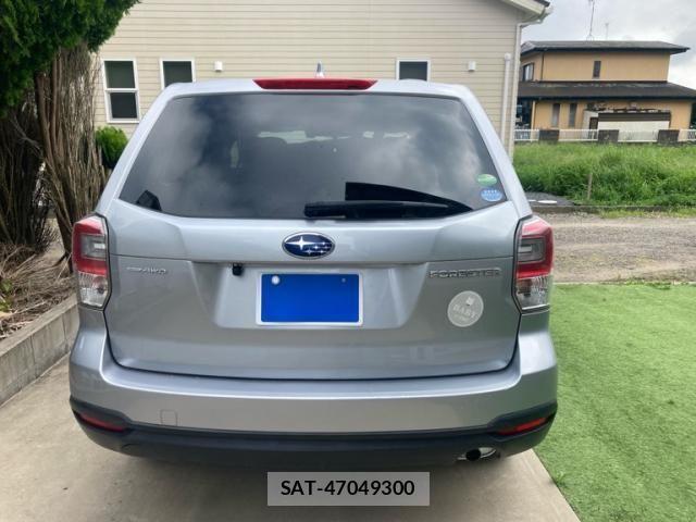 Subaru FORESTER 2017-09 8230080-2