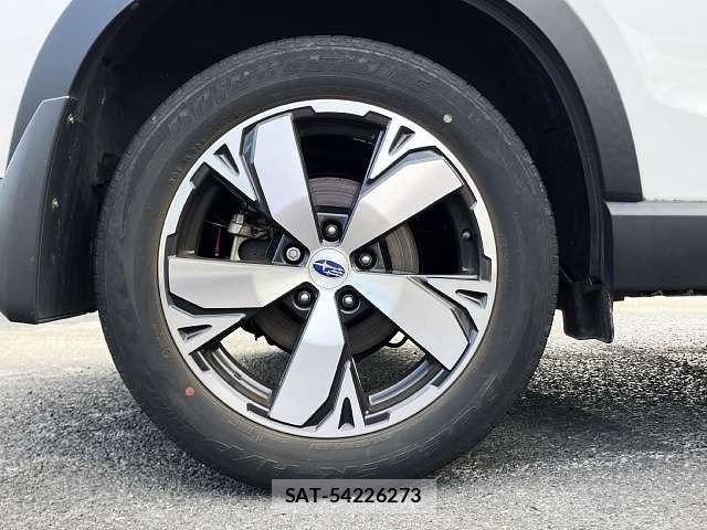 Subaru FORESTER 2021-02 8230057-3