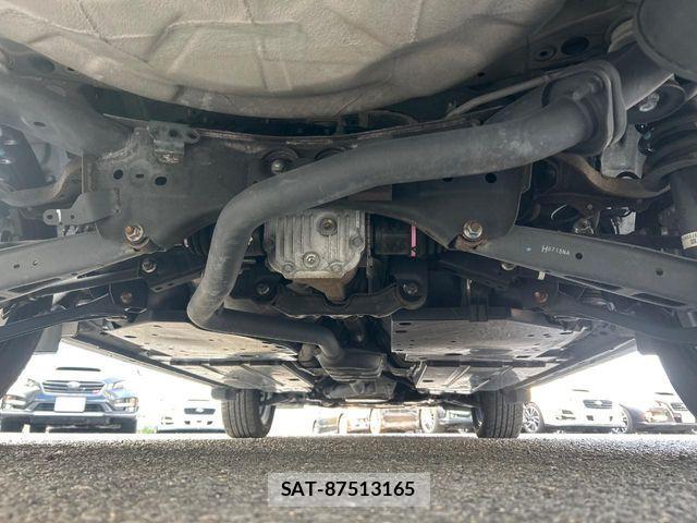 Subaru FORESTER 2018-07 8230074-18