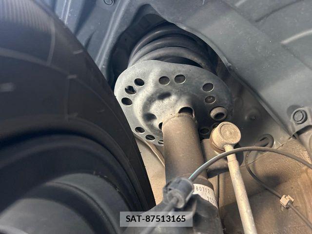 Subaru FORESTER 2018-07 8230074-19