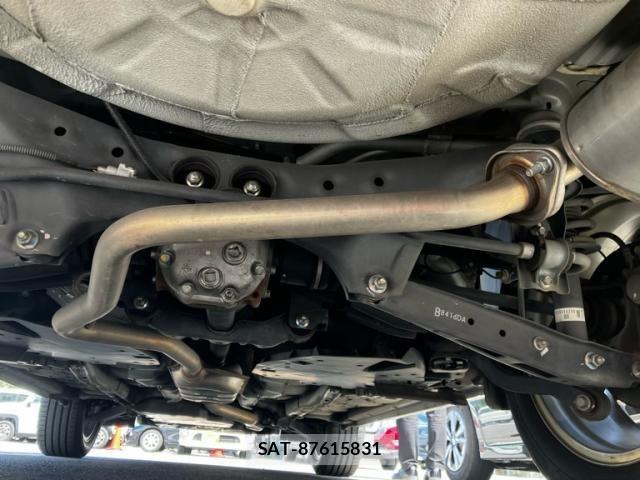Subaru FORESTER 2018-05 8230073-6