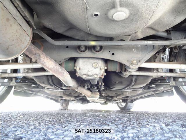 Subaru FORESTER 2004-08 8230081-19