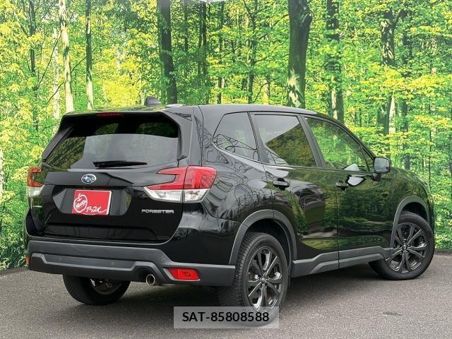 Subaru FORESTER 2020-03 8230075-1