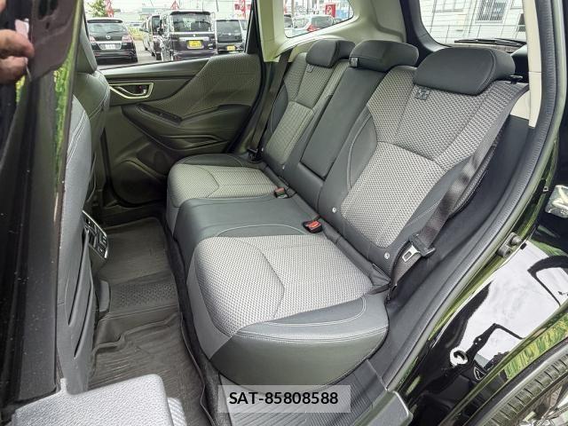 Subaru FORESTER 2020-03 8230075-24