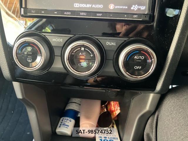 Subaru FORESTER 2018-03 8230079-22