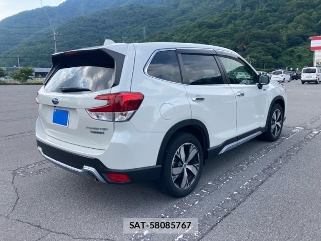 Subaru FORESTER 2021-09 8230060-3