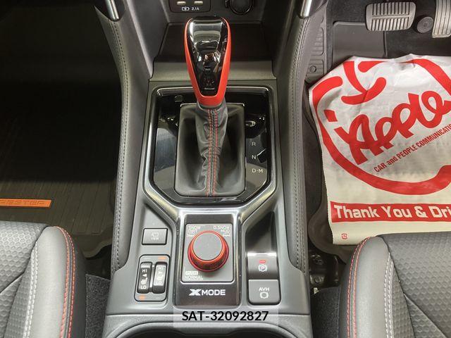 Subaru FORESTER 2022-06 8245222-27