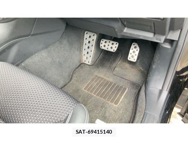 Subaru FORESTER 2019-09 8245237-23
