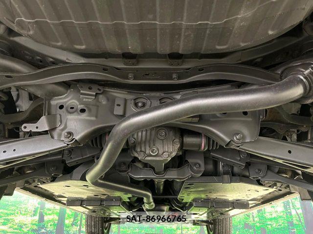 Subaru FORESTER 2018-09 8245232-19