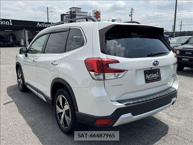 Subaru FORESTER 2018-10 8245234-3