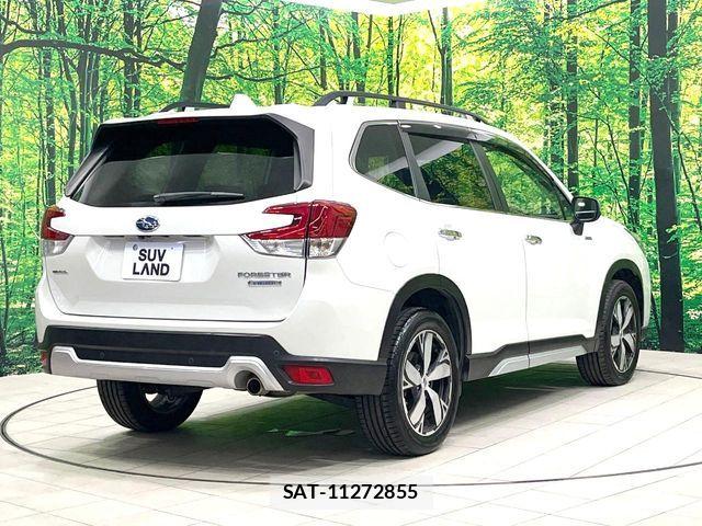 Subaru FORESTER 2019-09 8245228-17