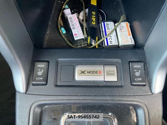 Subaru FORESTER 2013-02 8245240-24