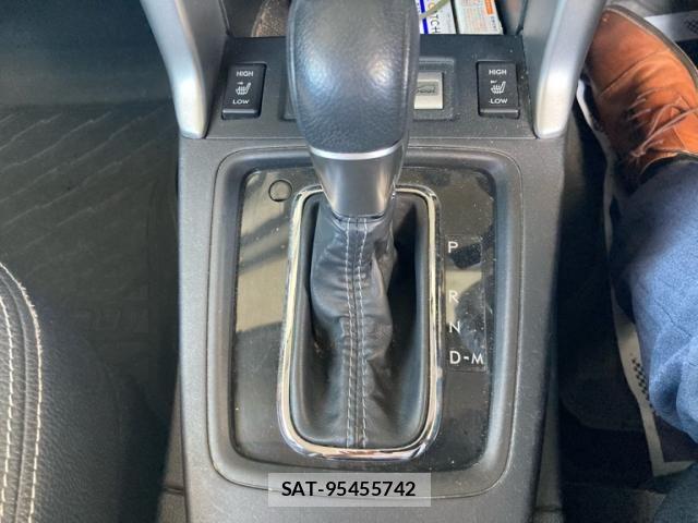 Subaru FORESTER 2013-02 8245240-25
