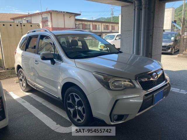 Subaru FORESTER 2013-02 8245240-2