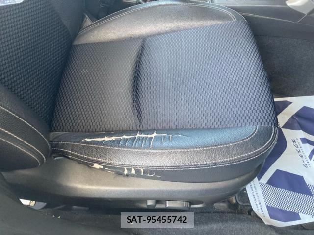 Subaru FORESTER 2013-02 8245240-7