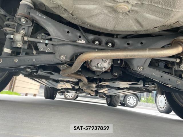 Subaru FORESTER 2018-02 8314526-11