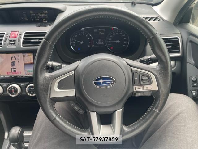 Subaru FORESTER 2018-02 8314526-24