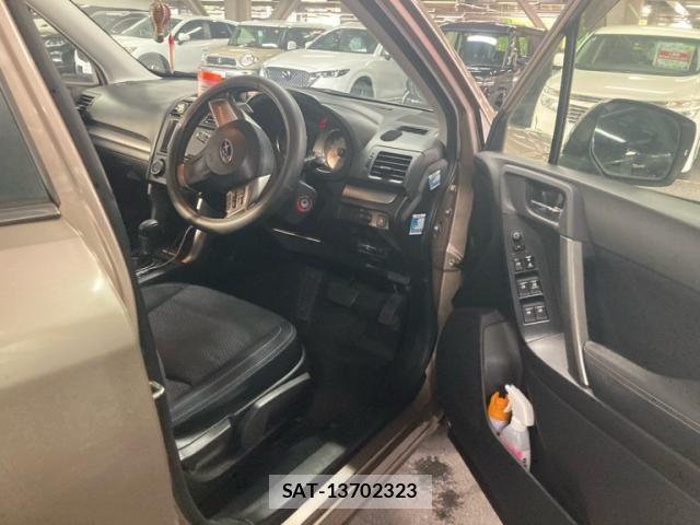 Subaru FORESTER 2014-03 8314533-6