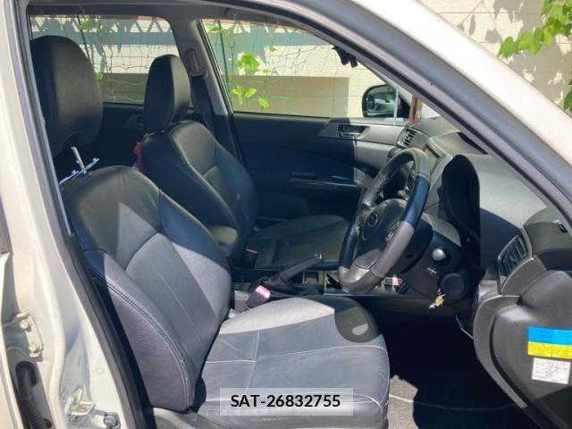Subaru FORESTER 2012-03 8314536-10