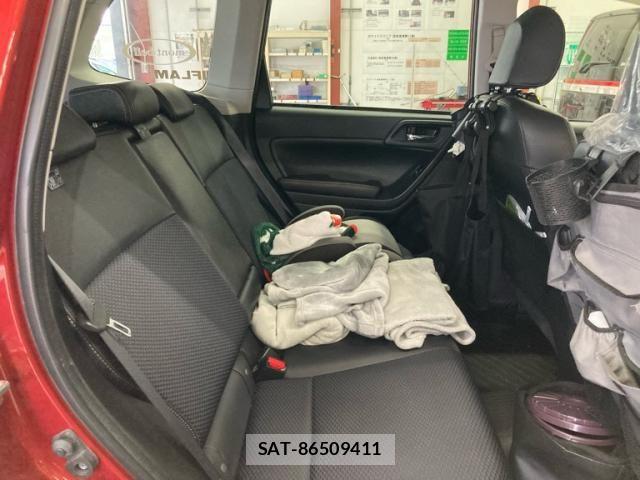 Subaru FORESTER 2015-02 8314525-10