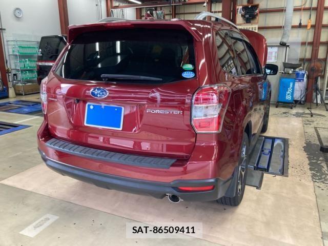 Subaru FORESTER 2015-02 8314525-3