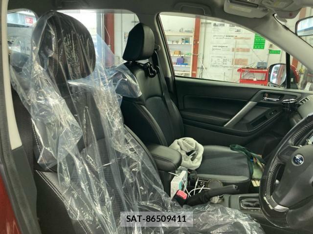 Subaru FORESTER 2015-02 8314525-5