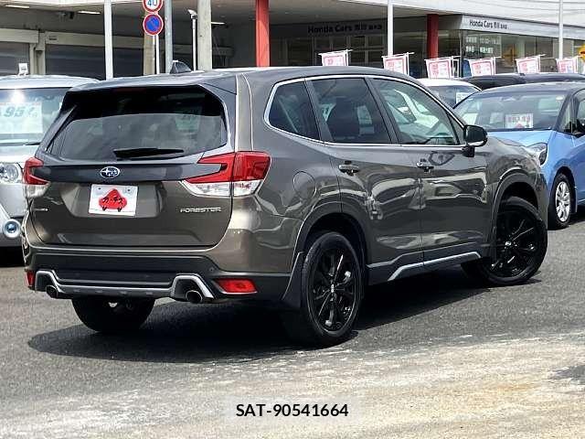 Subaru FORESTER 2021-06 8314510-2