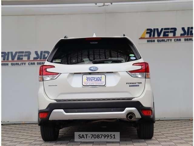 Subaru FORESTER 2019-12 8314507-22