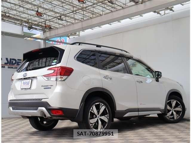 Subaru FORESTER 2019-12 8314507-23