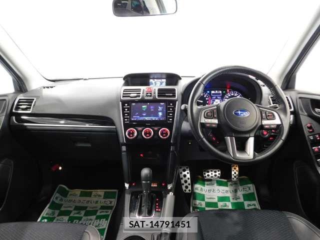 Subaru FORESTER 2018-06 8314516-11