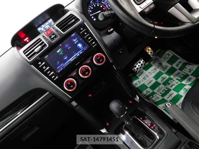 Subaru FORESTER 2018-06 8314516-12