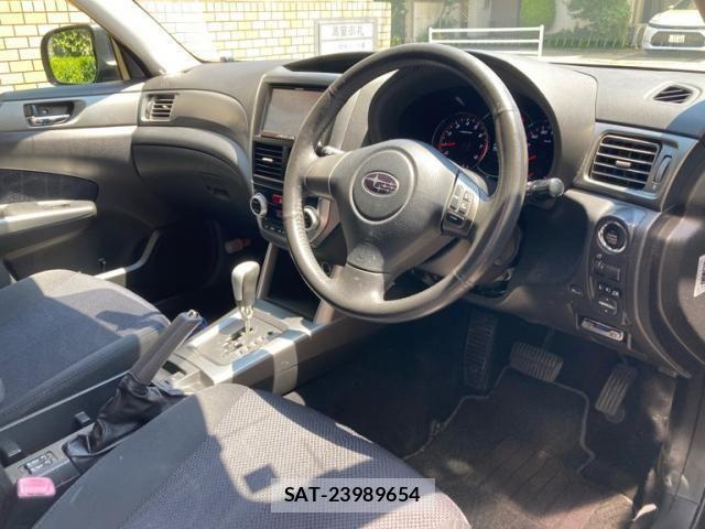Subaru FORESTER 2012-03 8314535-18