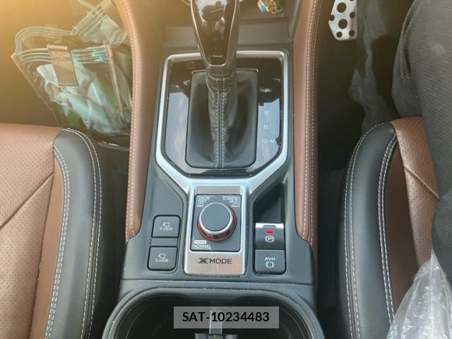 Subaru FORESTER 2021-11 8314505-18