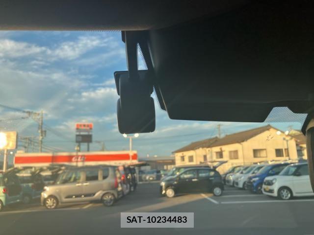 Subaru FORESTER 2021-11 8314505-23