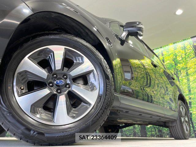 Subaru FORESTER 2017-01 8335895-12