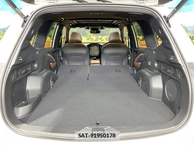 Subaru FORESTER 2026-05 8335868-9