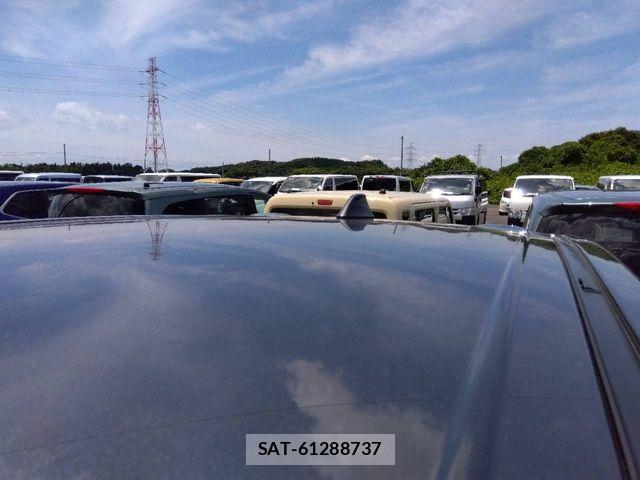 Subaru FORESTER 2023-06 8335890-12