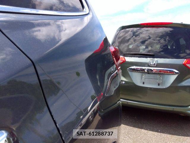 Subaru FORESTER 2023-06 8335890-17