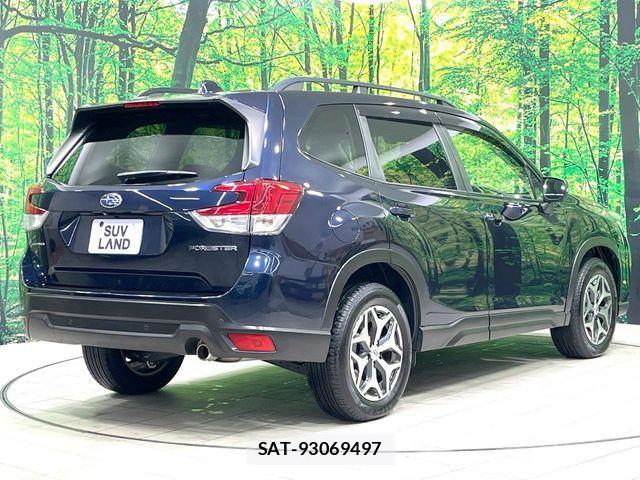Subaru FORESTER 2019-06 8335884-17