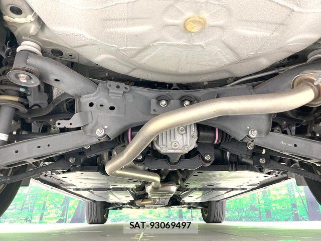 Subaru FORESTER 2019-06 8335884-19