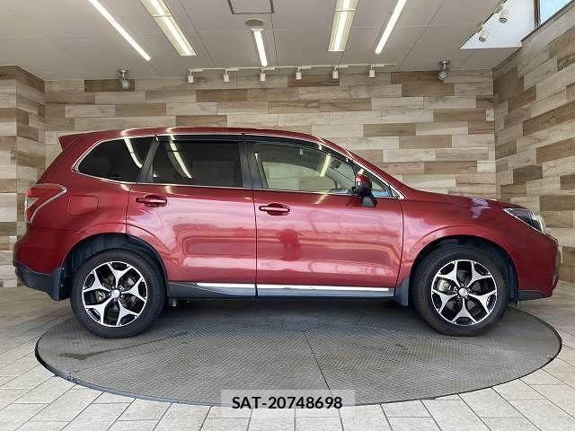Subaru FORESTER 2013-09 8335898-17