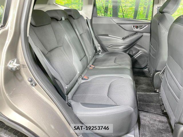 Subaru FORESTER 2019-01 8335886-9