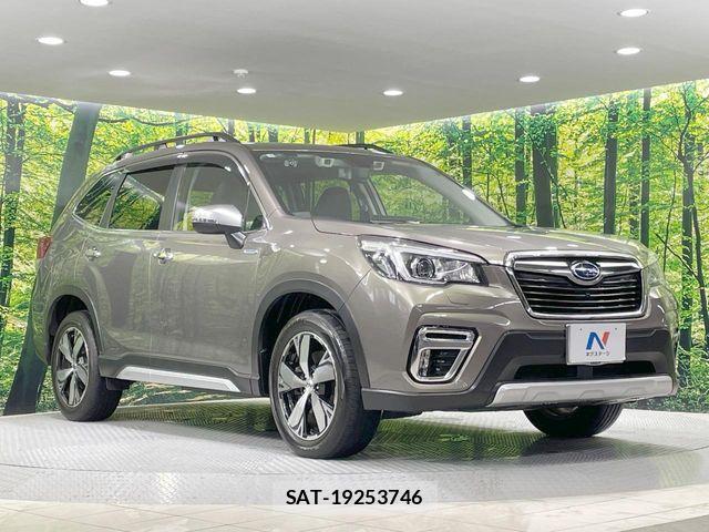 Subaru FORESTER 2019-01 8335886-16