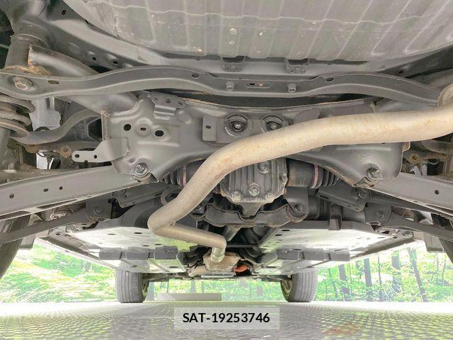 Subaru FORESTER 2019-01 8335886-19