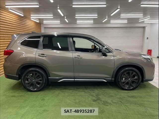 Subaru FORESTER 2023-10 8335888-17
