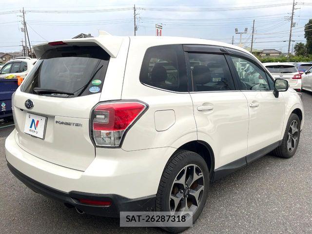Subaru FORESTER 2015-12 8335902-16